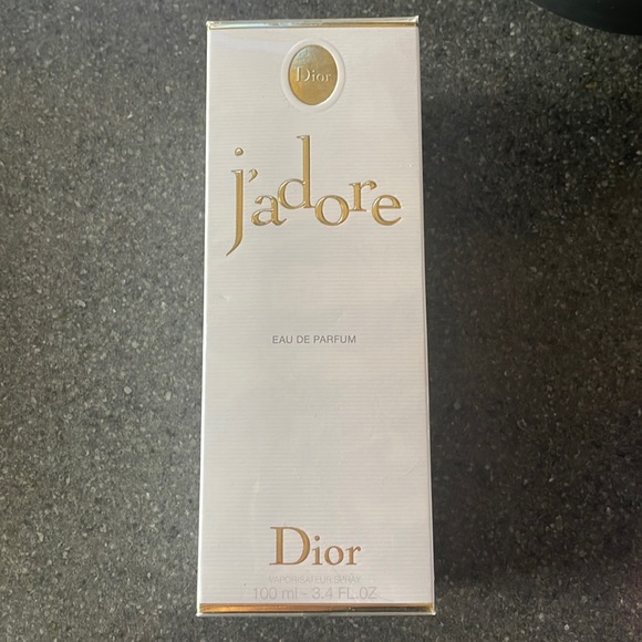 Dior J'adore Eau de Parfum 3.4 Fl. Oz/100ml NWT - Picture 2 of 4